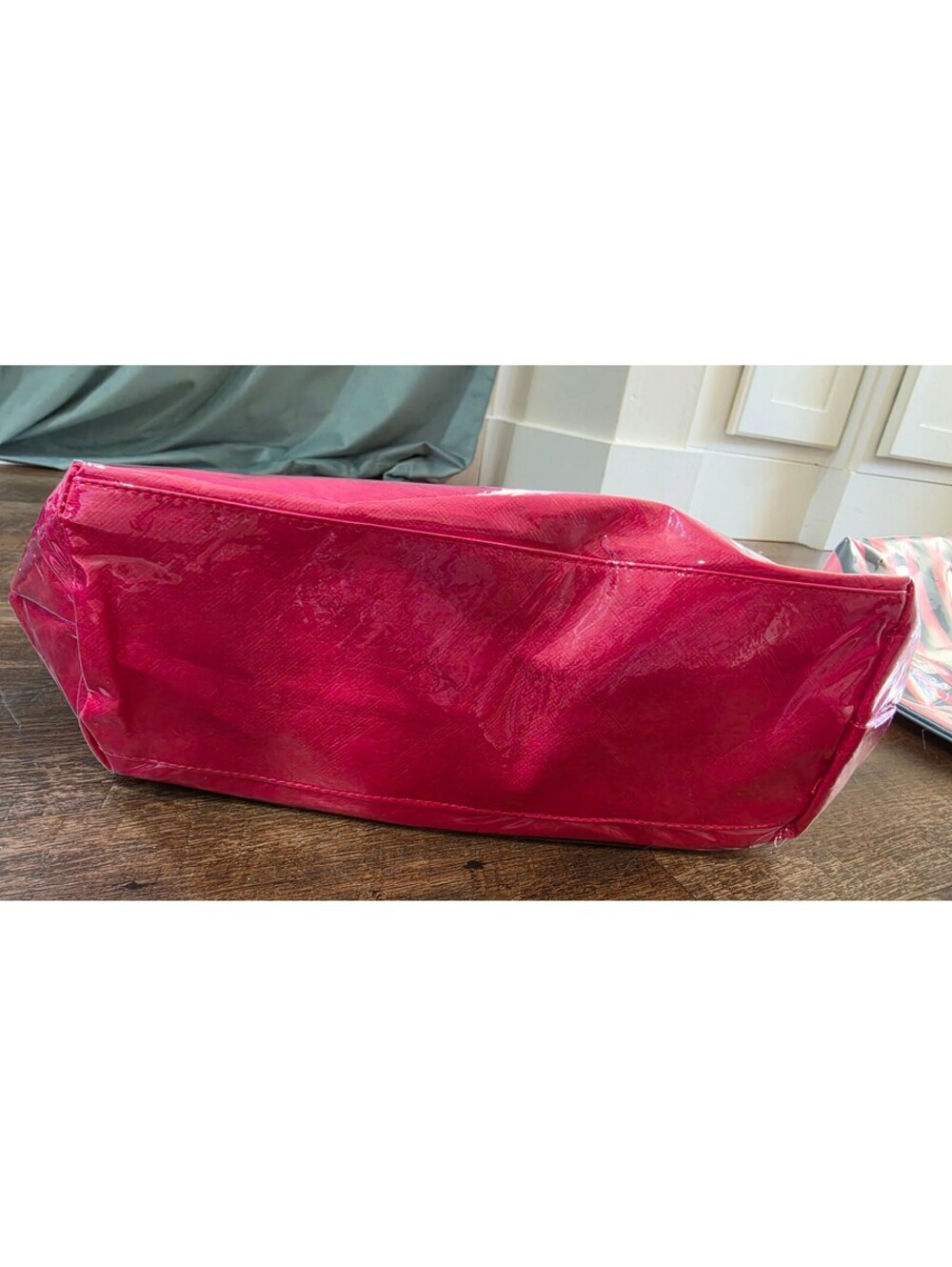 Pink Glossy Tote Bag with Stylish Lettering - Picture 3 of 11